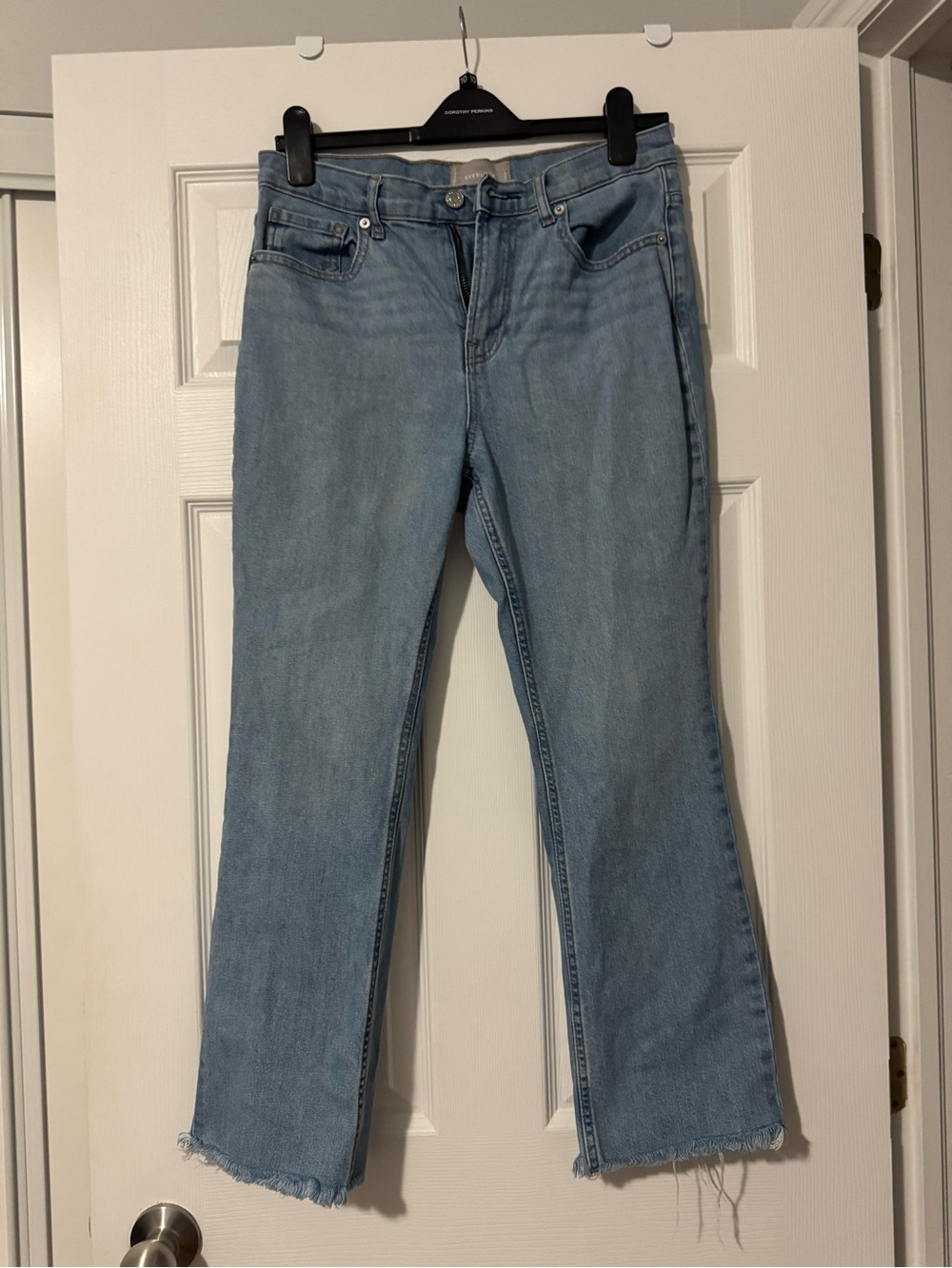 Everlane Light Blue Women's Straight-Leg Jeans with frayed bottom 29 reg